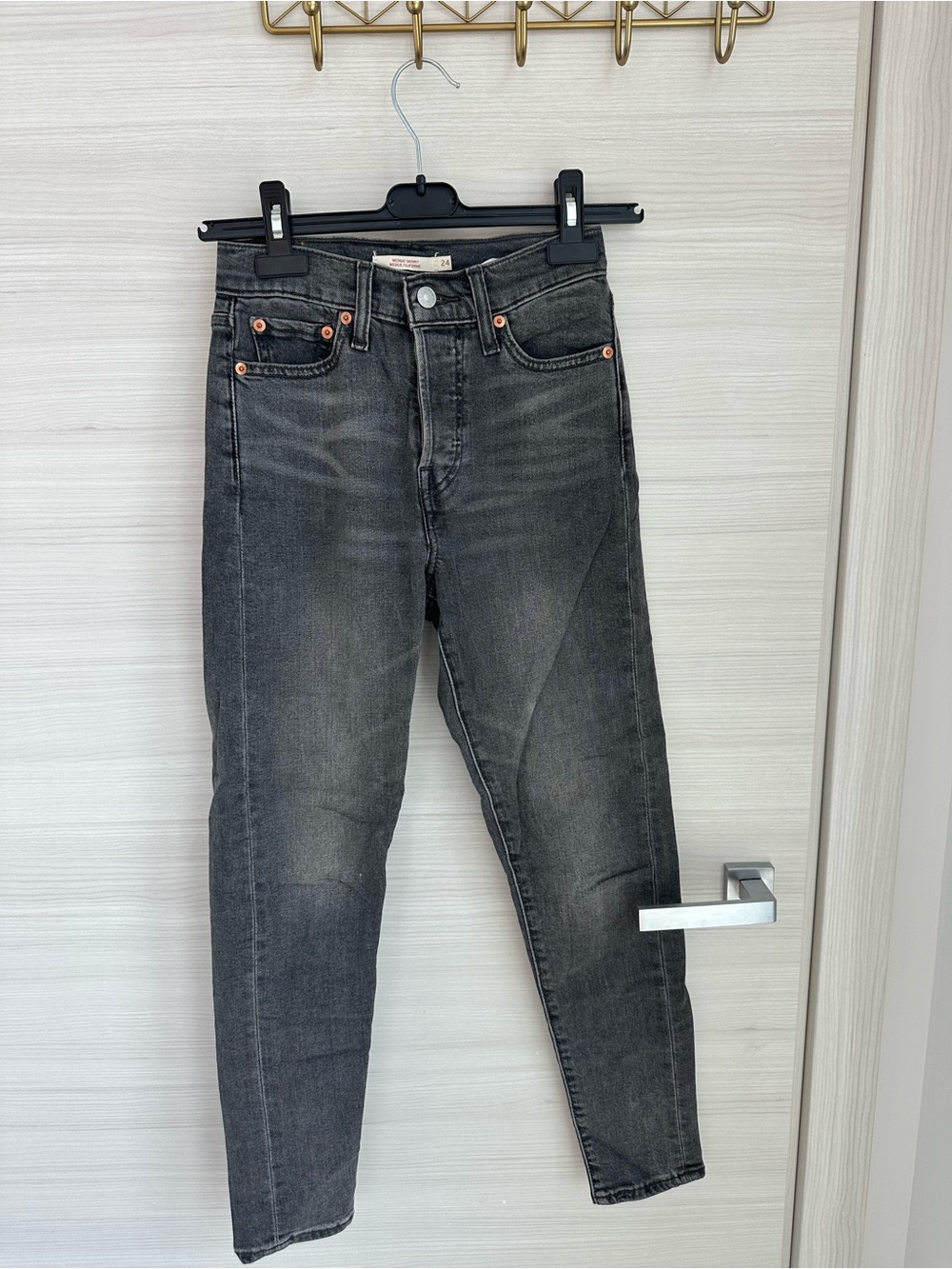 Levi's High-Rise Washed Black Skinny Jeans
